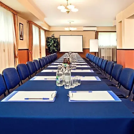 Arkadia Hotel 3*