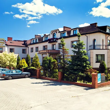 Отель Arkadia