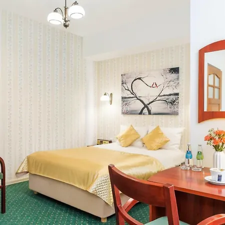 Arkadia Otel Varşova